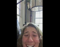 Security camera captures girl scream scared by delivery guy