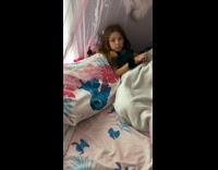 Girl asks little sister to come fight other girl with her 