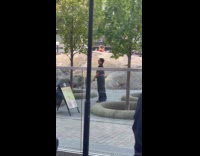 Collab IITW - Woman turn around raise hand park photoshoot