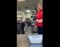 Collab ClipsIG - Woman throws ice cream another womans face