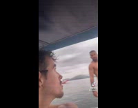 Man try to jump from boat slipped tiktok