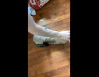 Collab BitchMP - Cat hides inside a paper bag