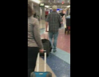 Livestream from the airport 