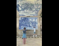 Couple walk kiss blue tiles wall painting