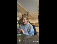 Collab VIBES - Guy calls sister out tinder family chants 