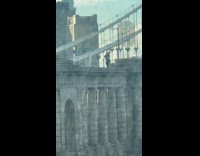 Man walks on top of Manhattan bridge