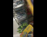 Submitter Shows and Reacts on Spongebob Aquarium Ornaments