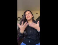 Lady lip syncs to audio compares it to zodiac signs 