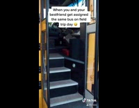 Collab BitchIG2 - Best friends bus fieldtrip day 