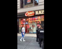 Collab Clips MPUGC - Real people on stores window 