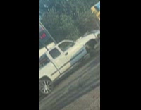 Trucks right front wheel broken like hovercraft