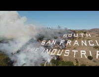 Collab DailyDoseOfInternet - Drone flies over san francisco mountain fire 