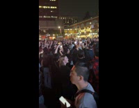 Collab WINY - Fans sings outside after Linkin Park concert