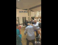 Girl likes dads side of family better 