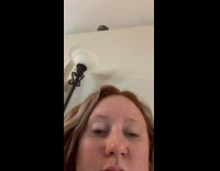 Collab KaleSaladIG - Mom works out on squeaky elliptical machine