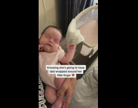 Collab BSMedia - Cute baby knows dad will be there for her