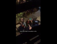 Two women twerks on top of car