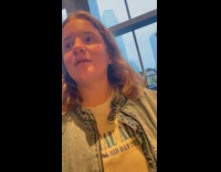 Woman pranks sister with fake declined card 