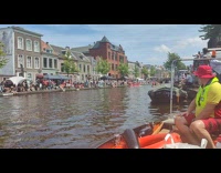 Dragon boat river race by two team 