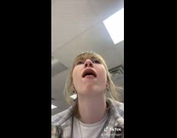 Collab BitchIG2 - Girl eats first hot pocket in years