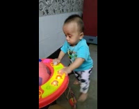 Baby press toy music button and dance