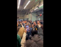 Crowd jam session at Times Square station