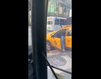 Collab Subway Creatures - Yellow SUV taxi fell on street pothole driver reaches something from inside Part 3