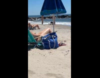 Women dance and twerk at beach part 1
