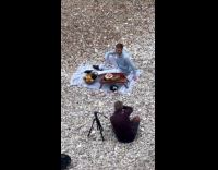 Collab IITW - Man poses for picnic photoshoot at beach