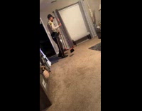 Collab Clips MPUGC - Woman calls 911 because of lizard 