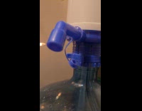 Weird sound come from water gallon tube