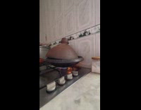 Open gas stove with pot make weird sounds