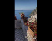 Beautiful View on Rooftops of Hotel Bathroom