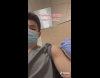 Collab BitchIG2 - Guy pretends to twitch after shot in waiting room 