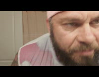 Guy uses pink taser on chest fail 