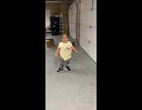 Woman pranks her daughter with a scary mask 