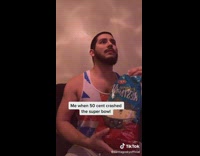 Guy reacts to 50 Cent at Super Bowl