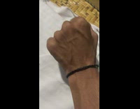 Guy move vein back hand black bracelet