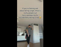 Dancing guy makes single people feel better 