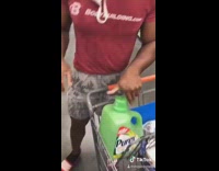 Red shirt guy detergent life hack walmart