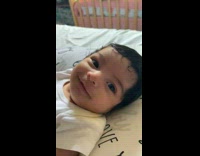 Woman lets her newborn taste ice cream 