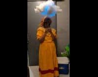 DIY Encanto costume has color changing cloud 
