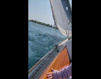 Collab DailyDoseOfInternet - Boat moves with water flows around the corner of it