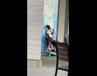 Collab IITW - Woman bend over man on the wall