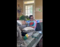 Woman shares conversation from guy on hinge 