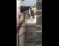 Collab IITW - Man black shirt silver high heels video shoot