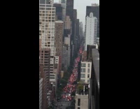 Submitter shows massive traffic jam from UN