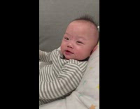 Baby talk say look at you bed