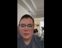 Husband and wife use filter to draw wifes body