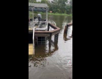 Collab Clips MPUGC - Man jokes about water hose causing flood 